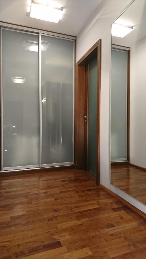 Quiet And Spacious Apartment With Garage Option Cracóvia Exterior foto