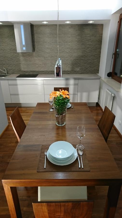 Quiet And Spacious Apartment With Garage Option Cracóvia Exterior foto